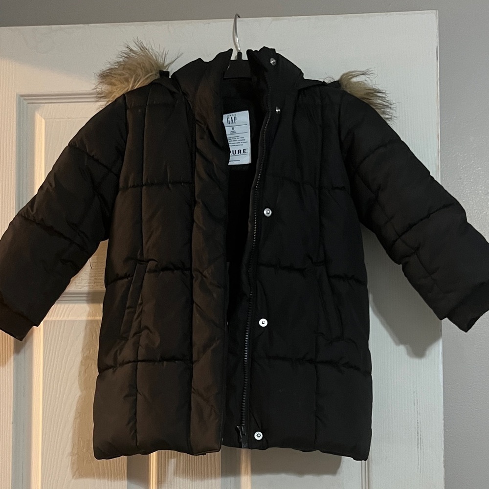 Baby GAP Black Puffer Jacket with Faux Fur Hood - Picture 5 of 5